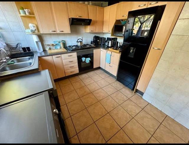 3 BEDROOM HOUSE FOR SALE IN BONAERO PARK